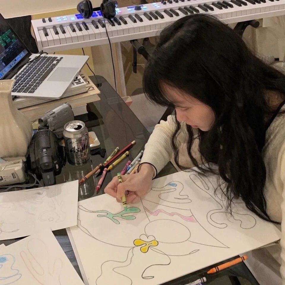 甜诱成瘾，年下弟弟又野又凶